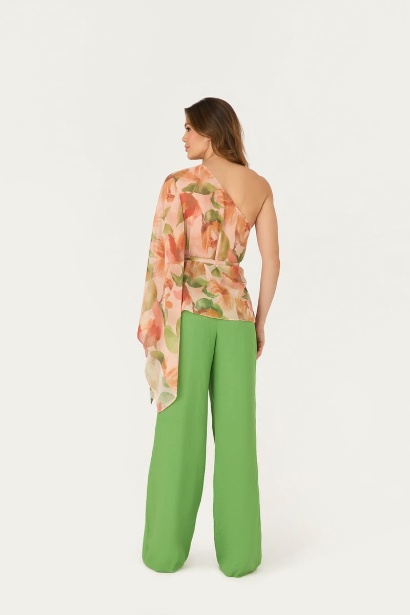 10152409 C EST Blusa Estampada Com Ombro Unico E Cinto