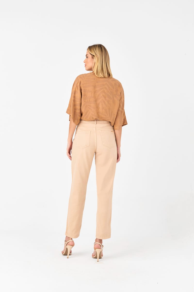 10153910 C BEG Blusa Manga Curta Com Textura