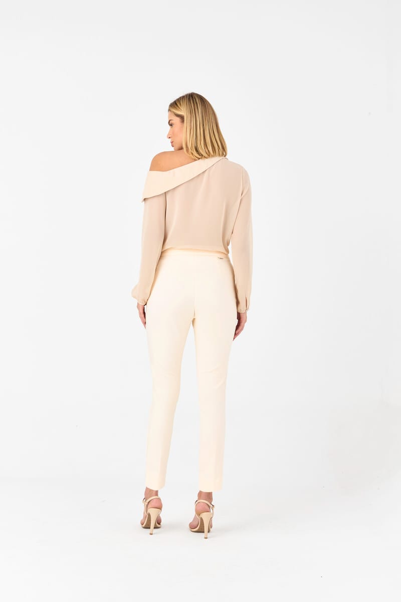 10154610 C CRU Blusa Com Ombro Unico