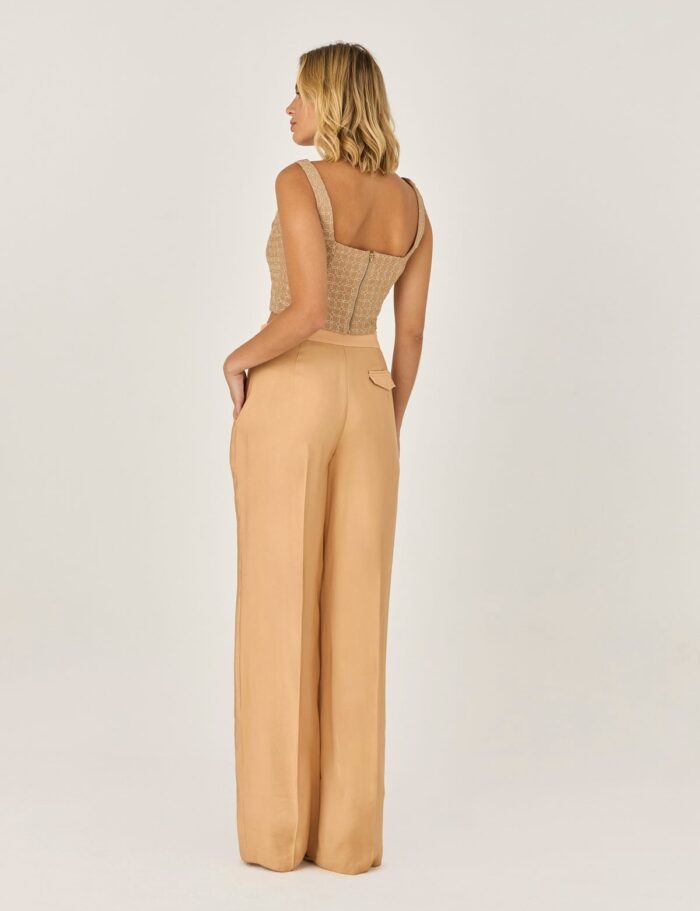 Blusa Cropped Com Decote