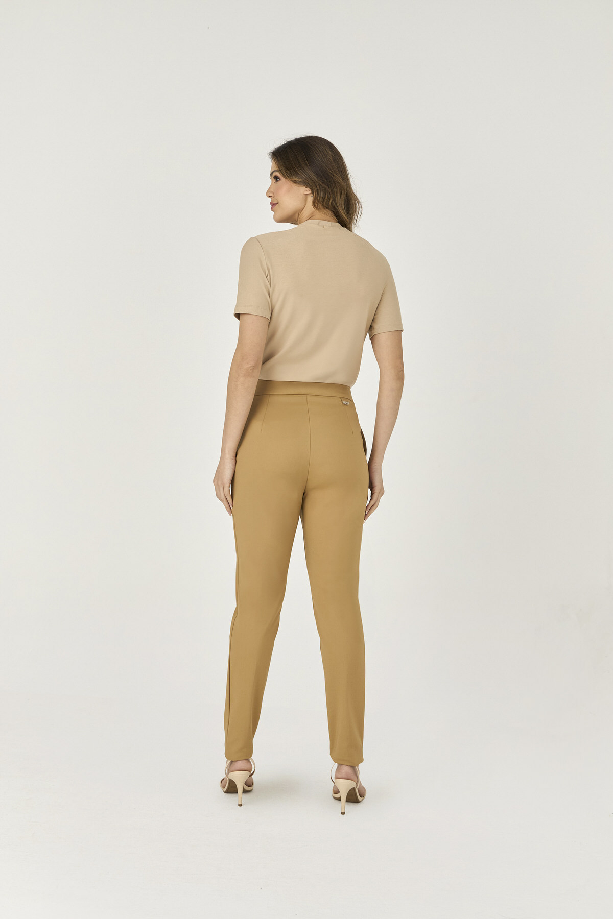 10631111 C BEG Calca Alfaiataria Cos Com Ponta