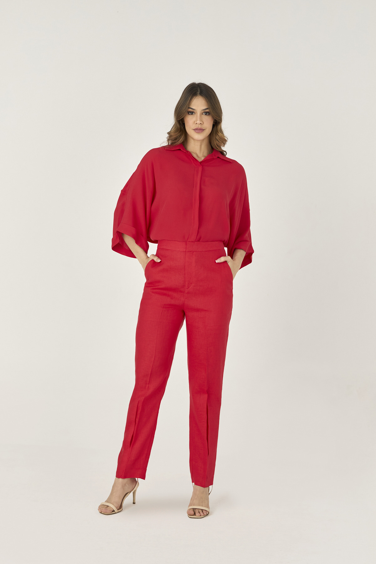 10632011 F VERM Calca Carrot De Linho