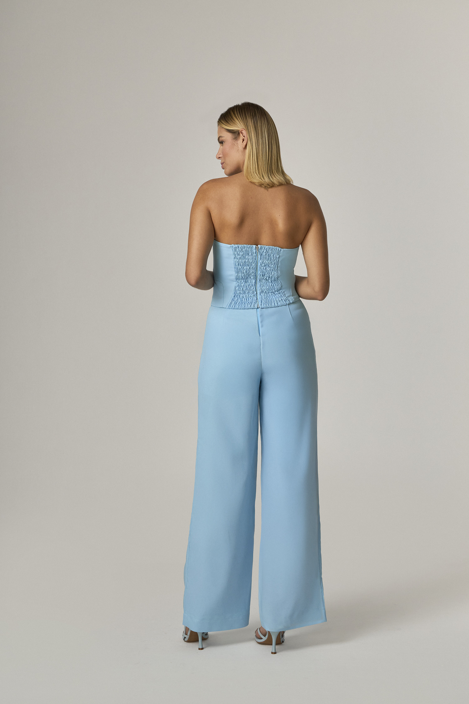 10632512 C AZU Calca Pantalona Com Detalhe Ilhos