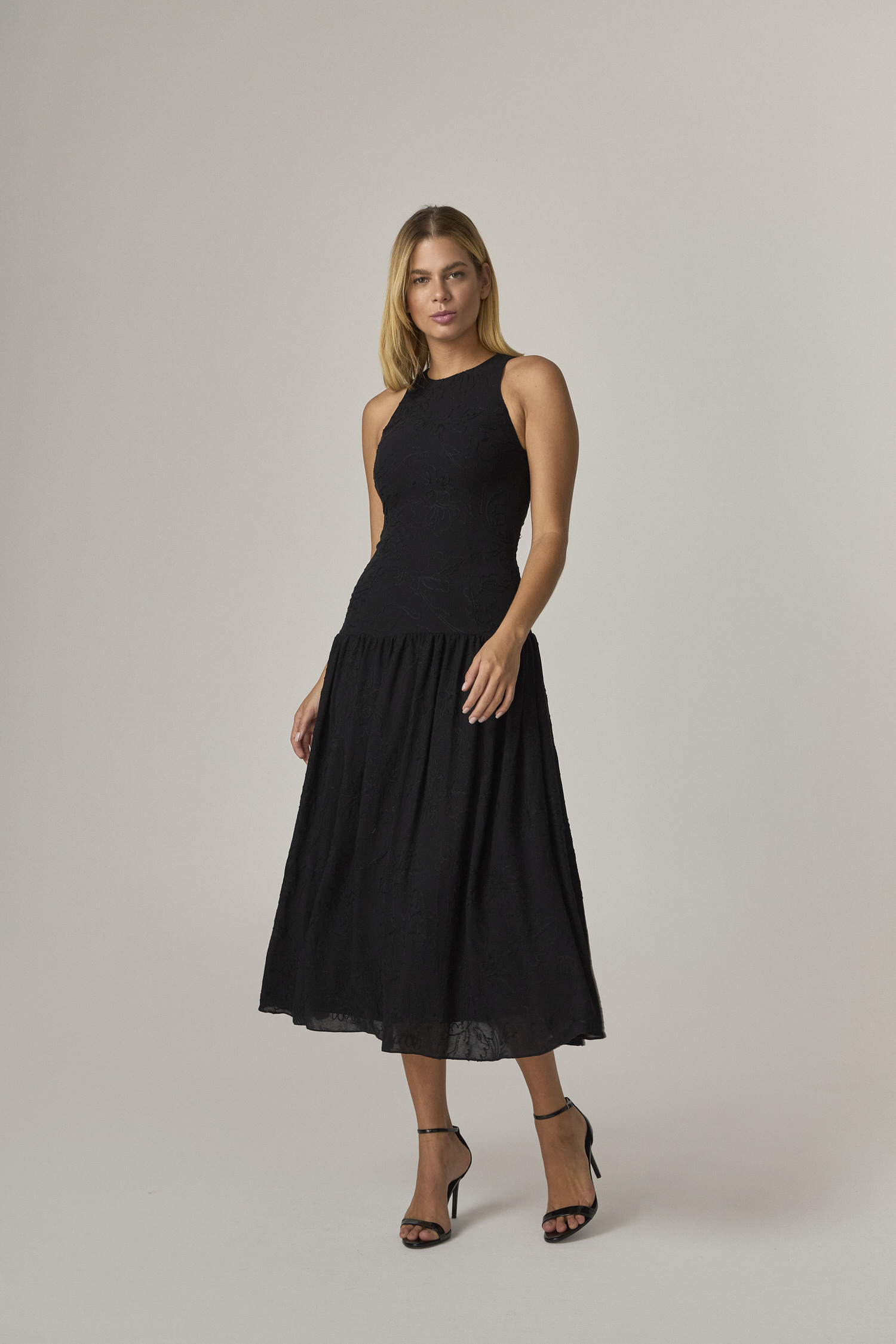 1072912 F PRET Vestido Longo Frente Unica