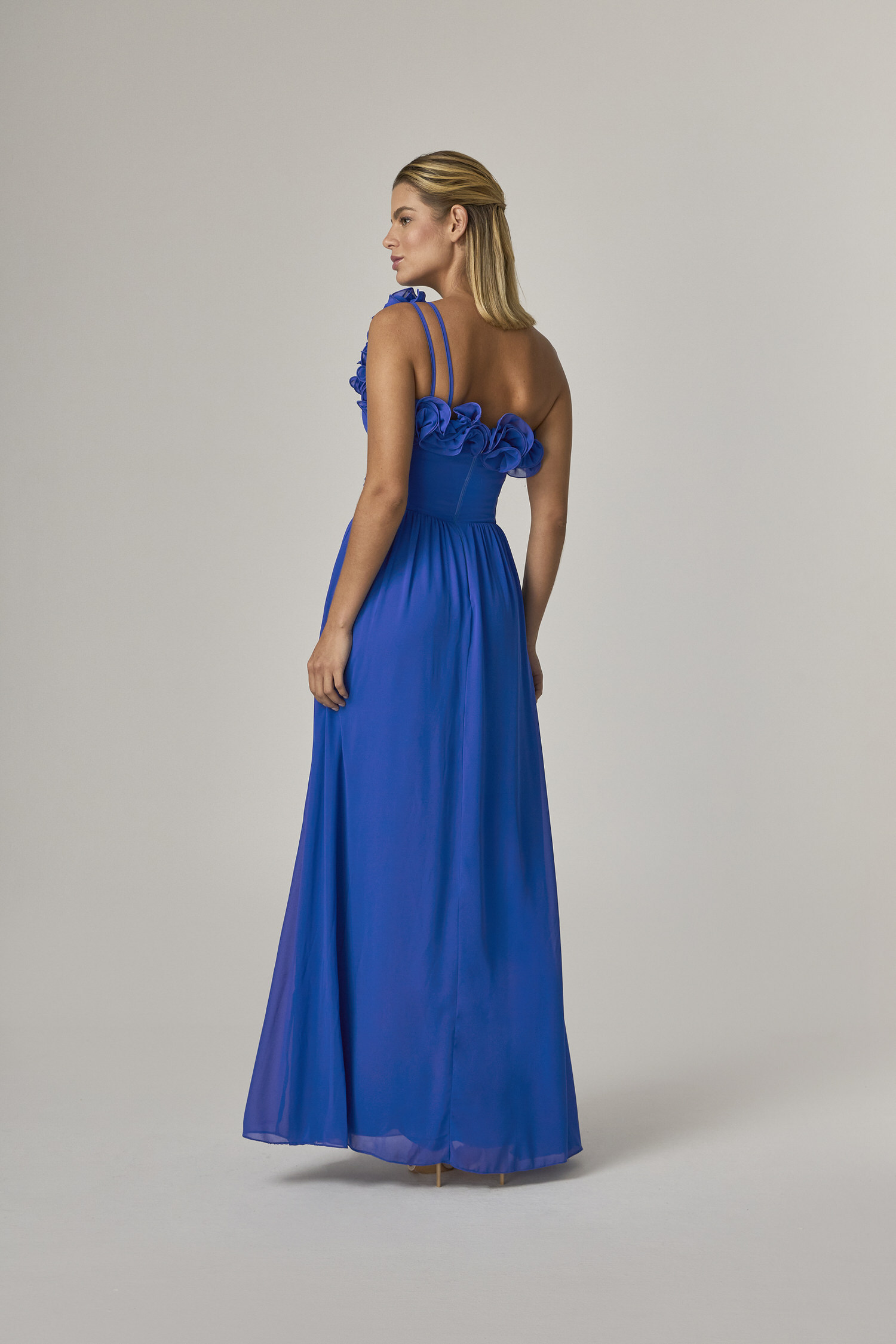 1073112 C AZU Vestido Longo Ombro So Com Babados