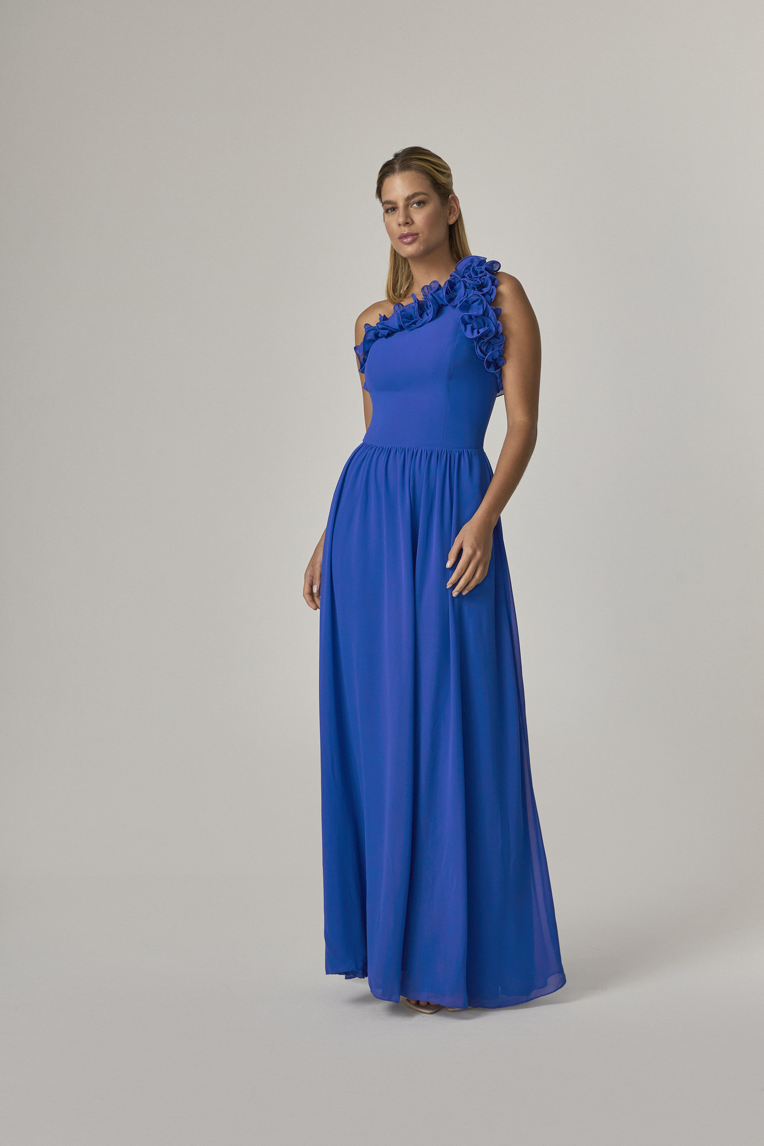 1073112 F AZU Vestido Longo Ombro So Com Babados