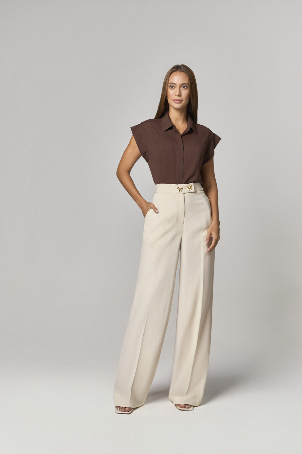 10181605-10638205-MARROM-1