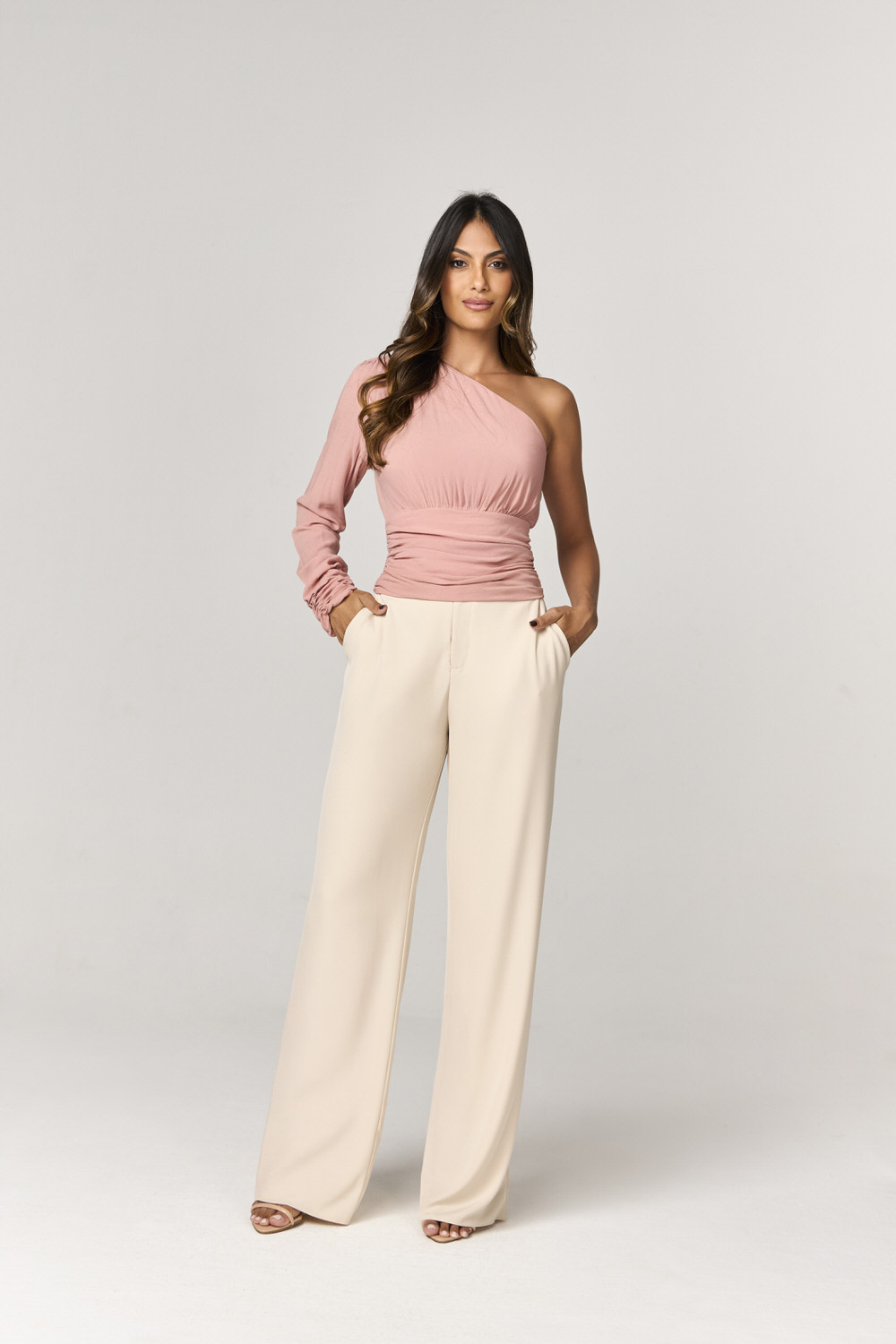 101105311-ROSA-10647311-OFF-1.jpg b0e4f82b1a7eba61fbf404376a92323f