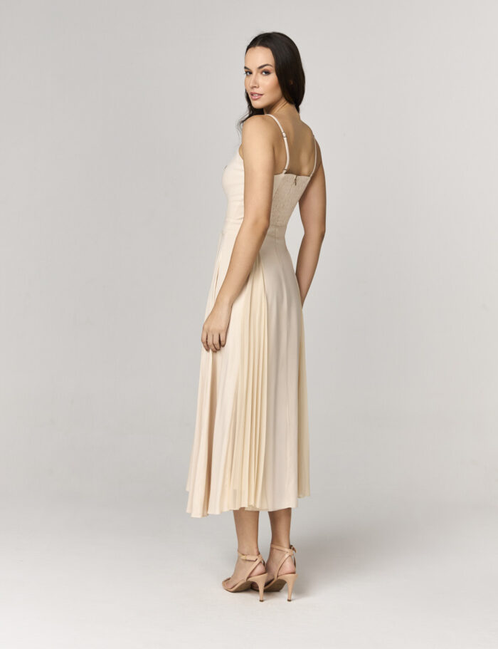 e8e4b8f95c2f1ade7373e1242560ac1c