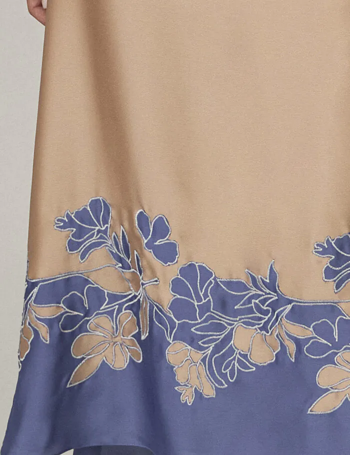 Blusa Cropped Com Alcas Assimetricas