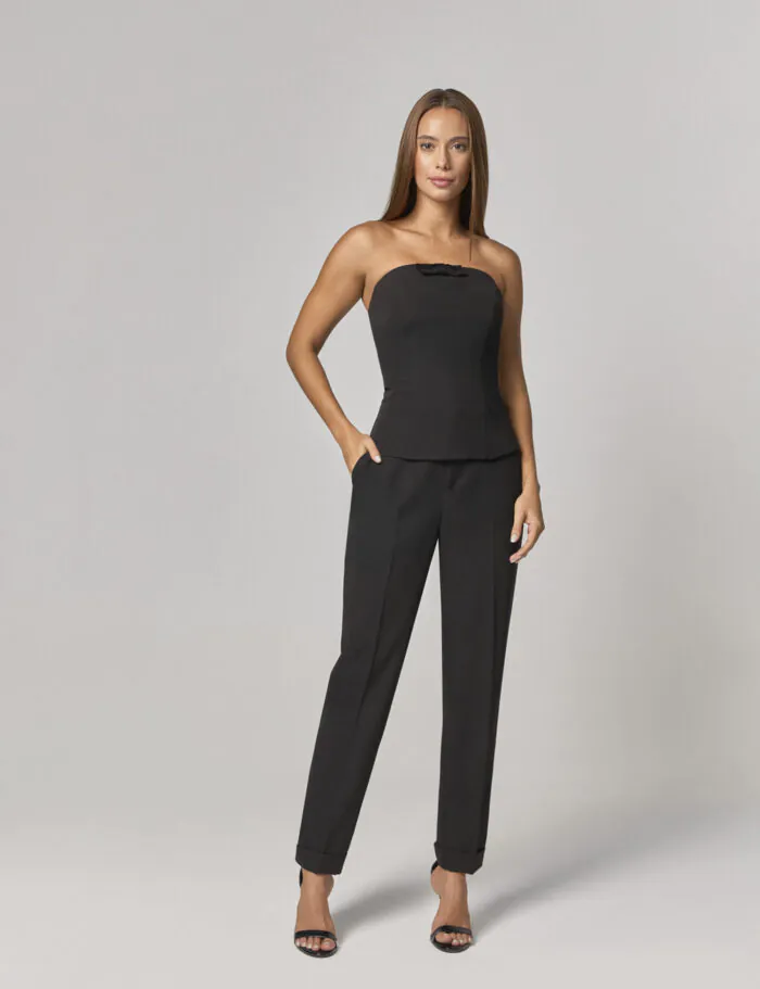 Blusa Com Detalhe Laco Frente