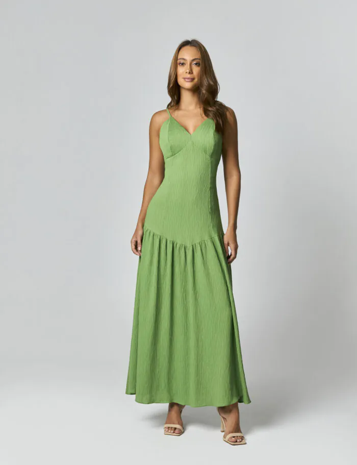 Vestido Midi Com Detalhe Cintura