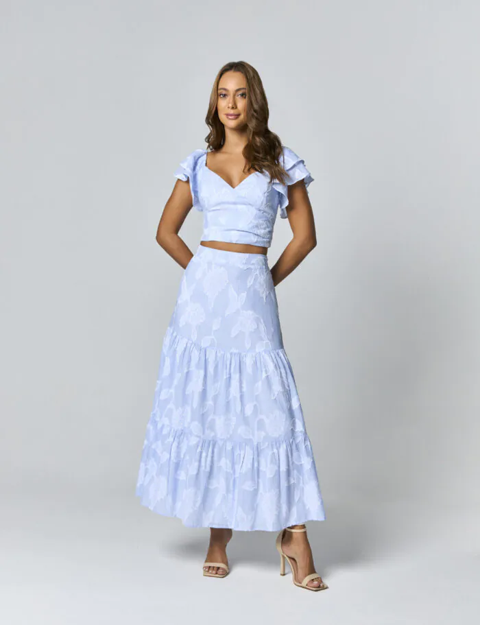 Conjunto Saia E Blusa Com Detalhe Tecido Bordado