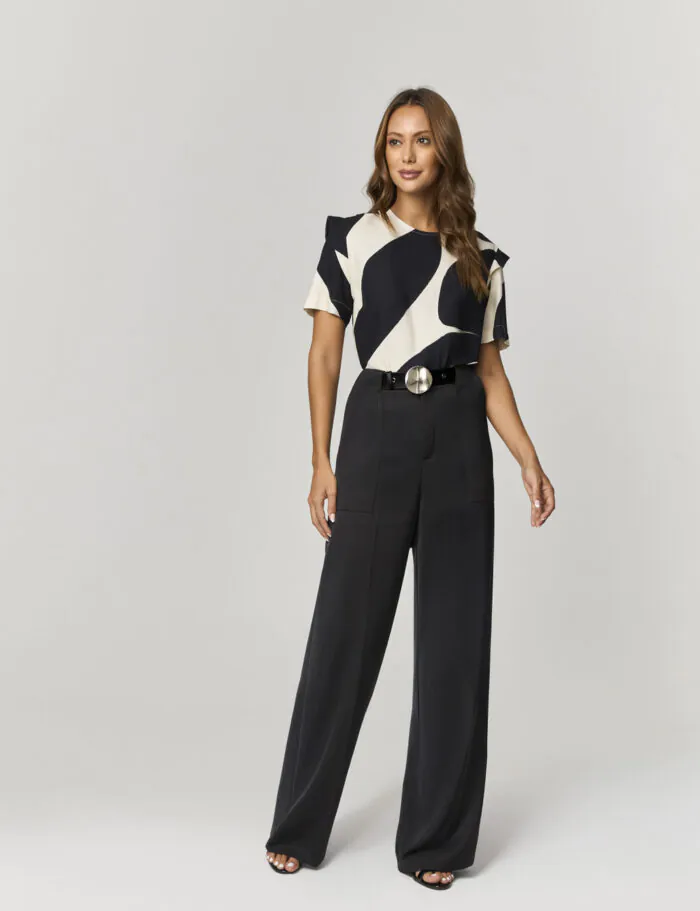 Calca Pantalona Com Cinto De Couro